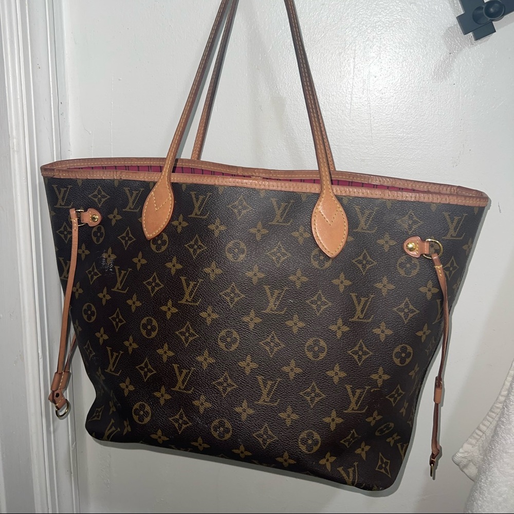 Louis Vuitton Neverfull MM